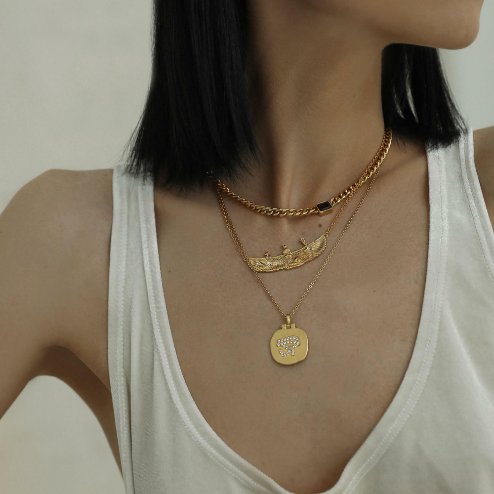 Подвеска EYE OF HORUS позолота с Топазом
