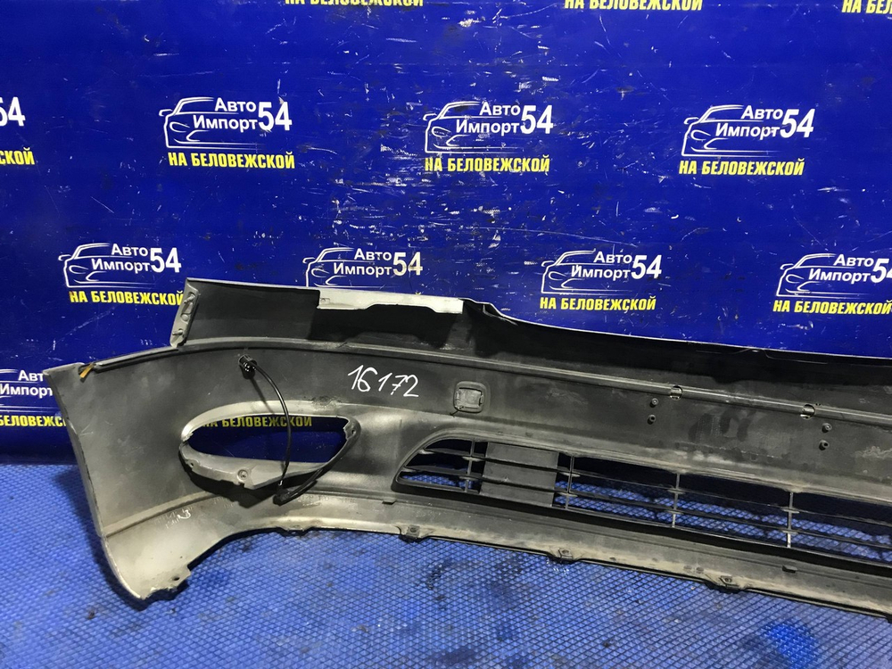 Бампер передний TOYOTA CELSIOR 2000-2003