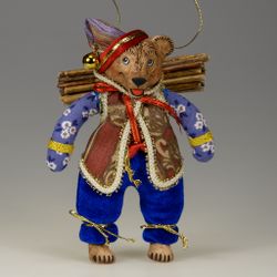 Ёлочная игрушка Медведь с хворостом