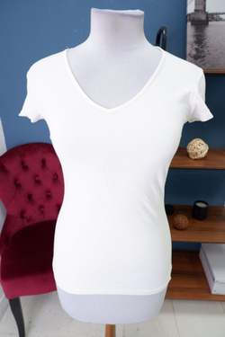 Футболка базовая 42 размер