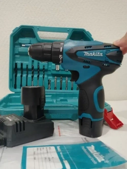 Дрель Шуруповерт Makita 18 v С набором