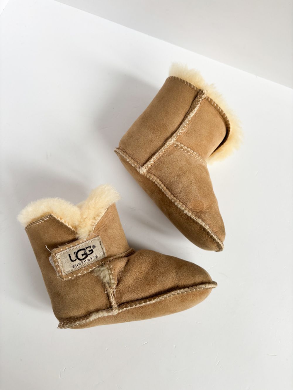 Меховые пинетки UGG, 19