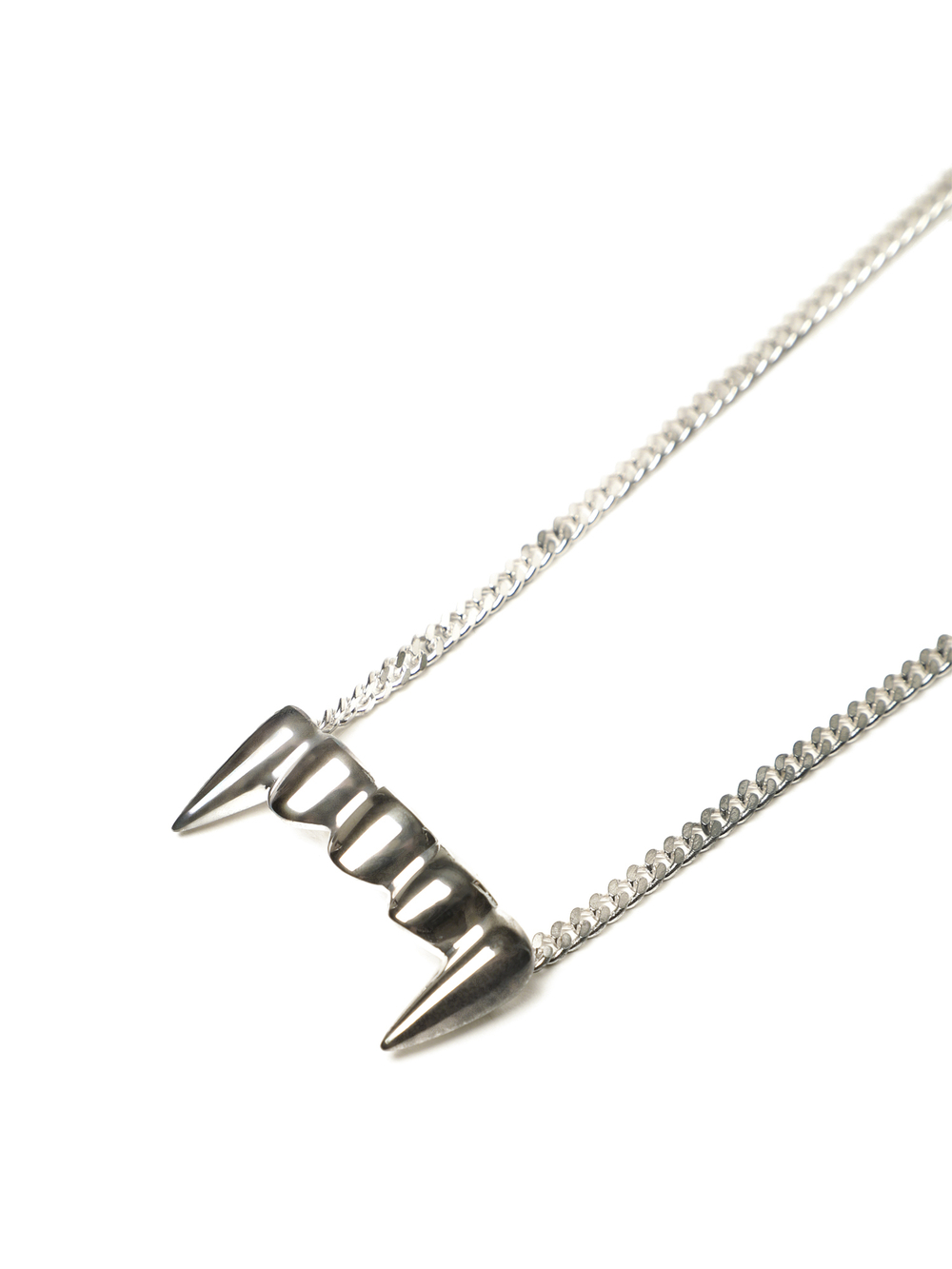 Подвеска Gateway Fangz Silver Necklace