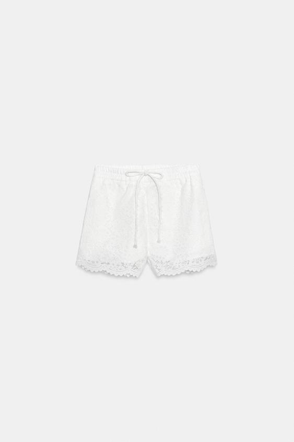ZARA КРУЖЕВНЫЕ ШОРТЫ, БЕЛЫЙ