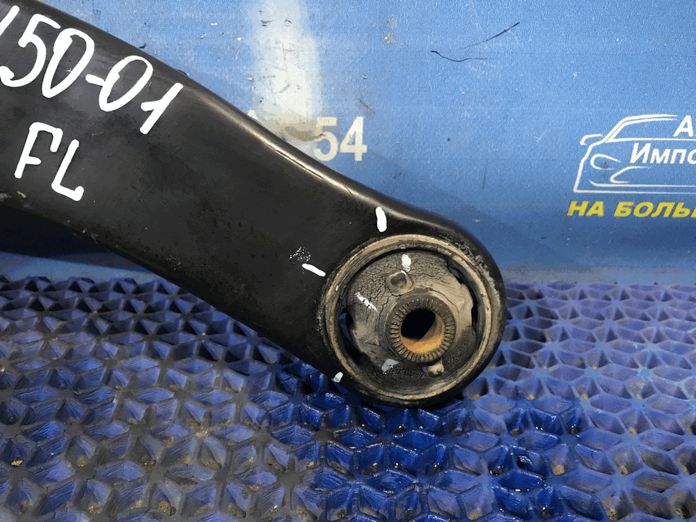 Рычаг передний левый TOYOTA VISTA 1999