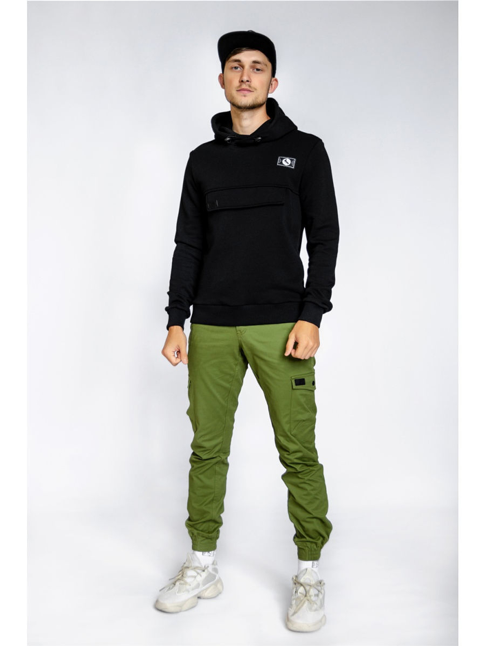 Худи мужское Город Горький черное