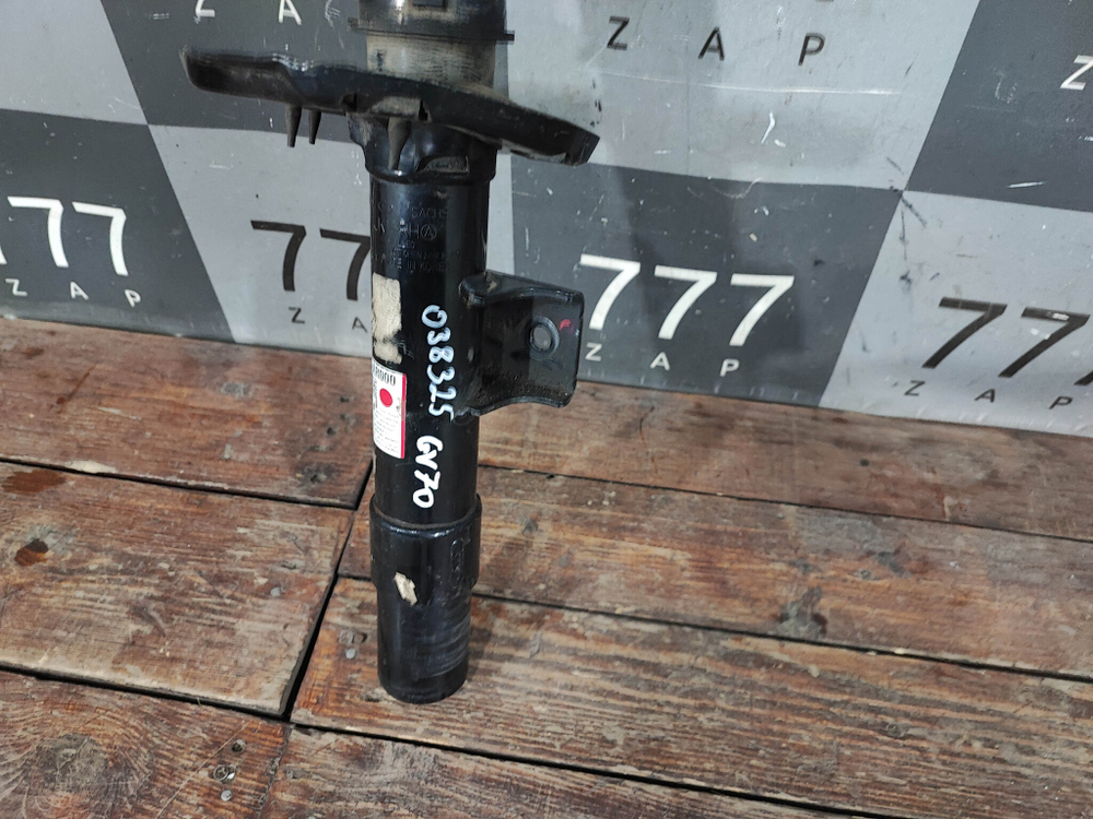 Амортизатор передний правый Genesis GV70 20-нв Б/У Оригинал 54651AR000