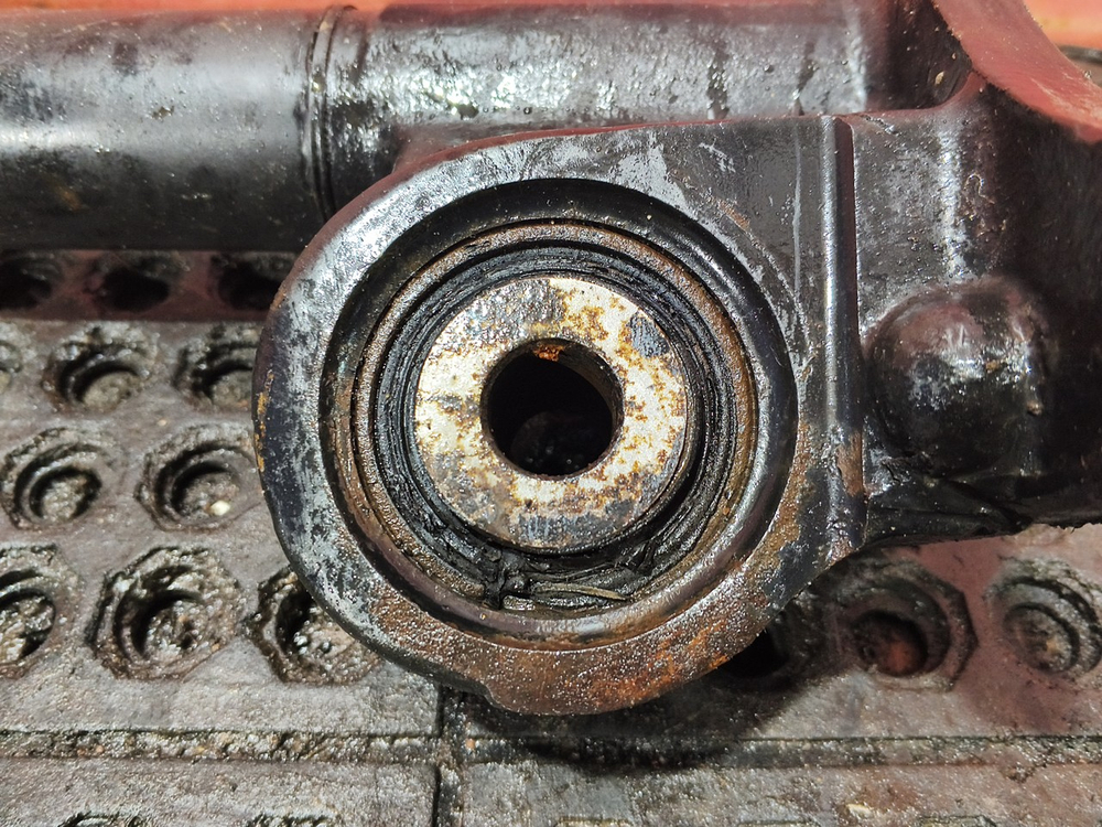 Кронштейн крыла задний левый 2023г