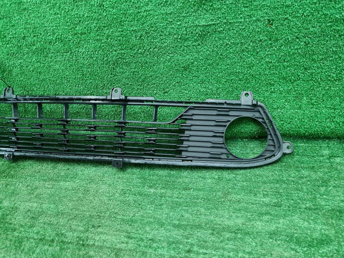 Решетка переднего бампера Kia Cerato 4 (2018-2022)