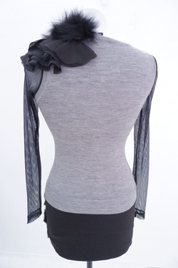 Джемпер шерстяной BEVOGUE 44 размер, новое