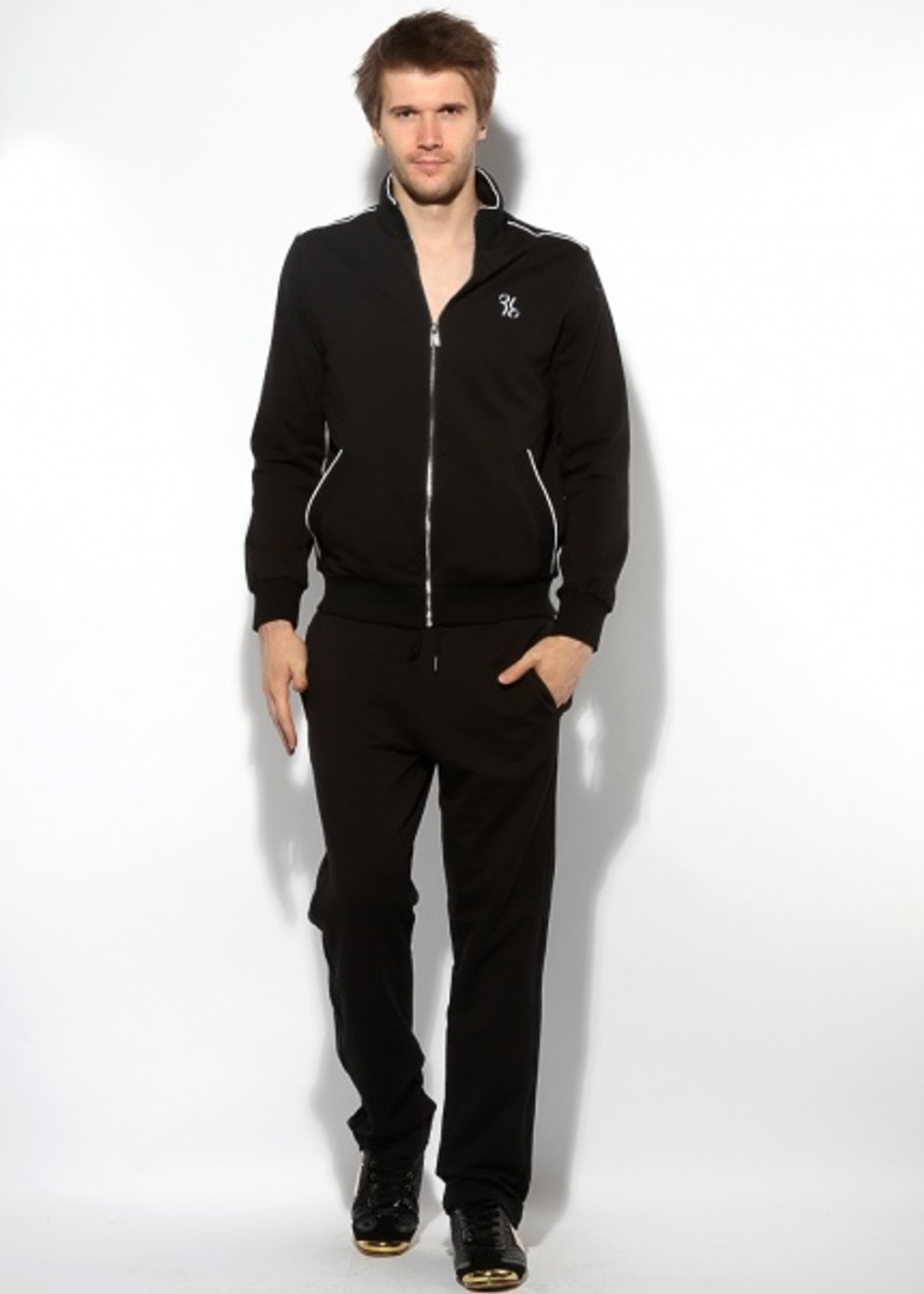 спортивные костюмы