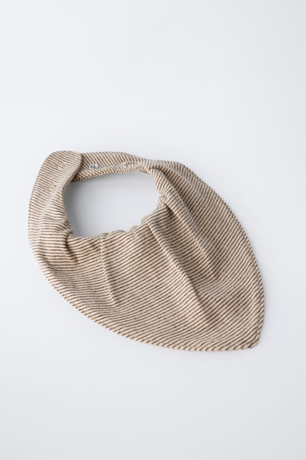 ZARA НАБОР ИЗ ДВУХ ШАПОК И ДВУХ НАГРУДНИКОВ, КОРИЧНЕВЫЙ