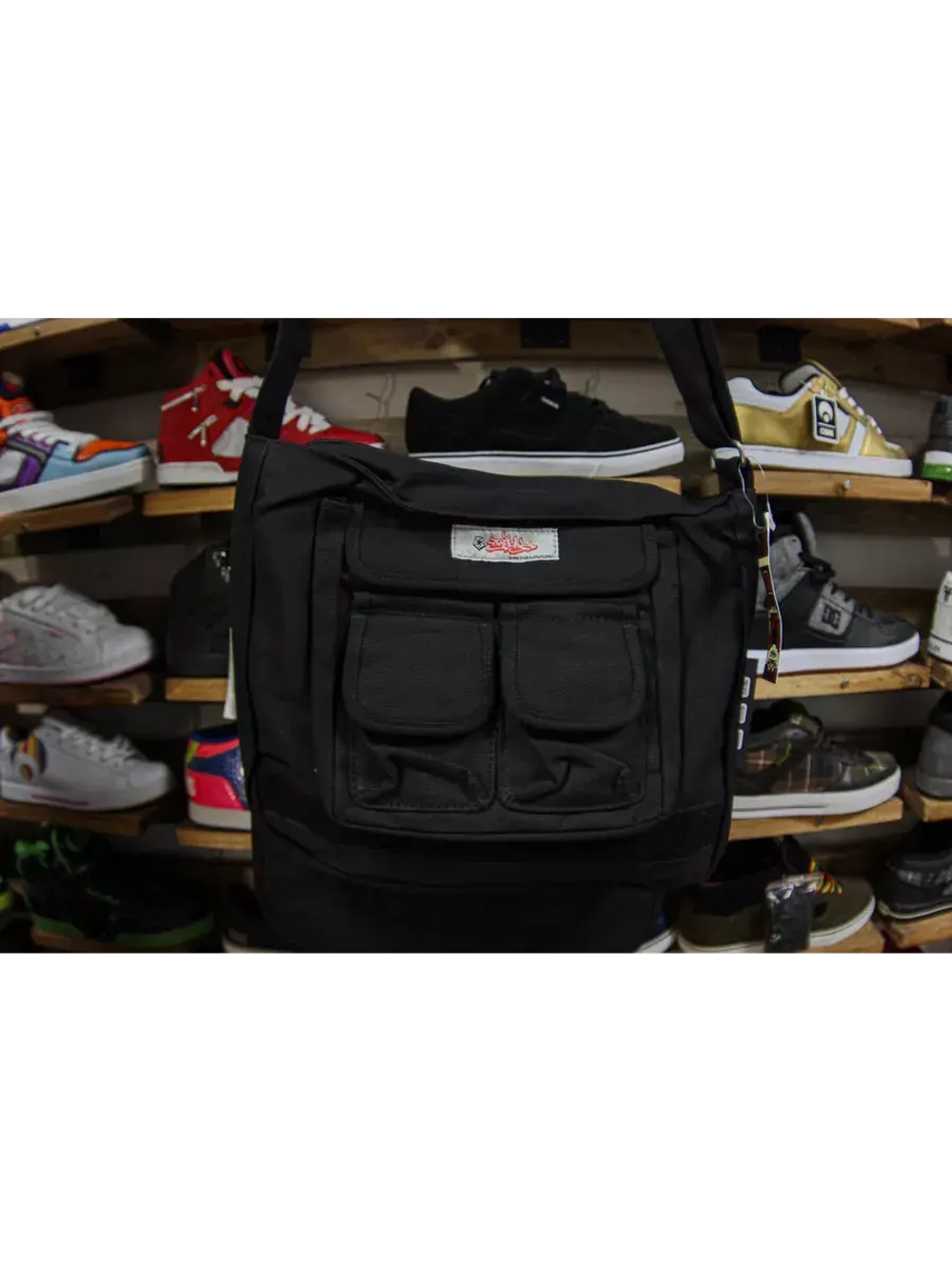 Сумка через плечо от Savitar Shoes Company