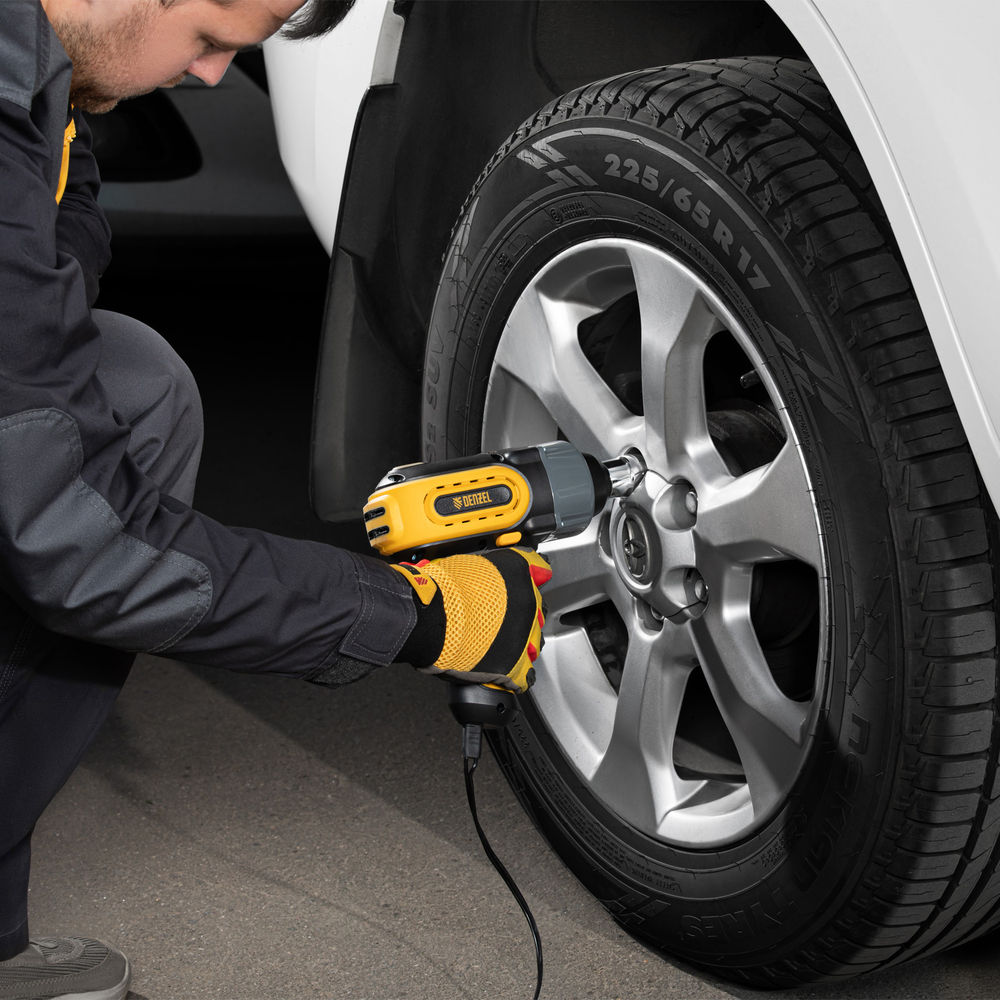 Домкрат электрогидравлический «3 в 1» (1,5 т), 12В, с гайковертом электрическим, в наборе Denzel