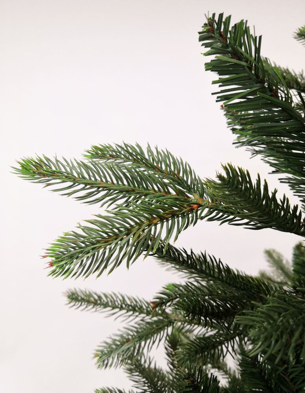 Ель Фантазия 155см зеленая Black Box