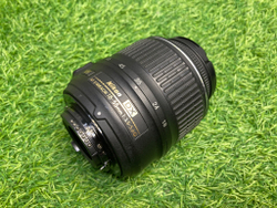 Nikon 18-55mm 3.5-5.6G AF-S VR DX