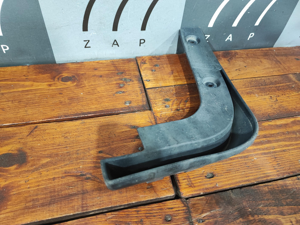 Брызговик задний левый Kia Sorento 2 (XM) 12-20 Б/У Оригинал 868702P500