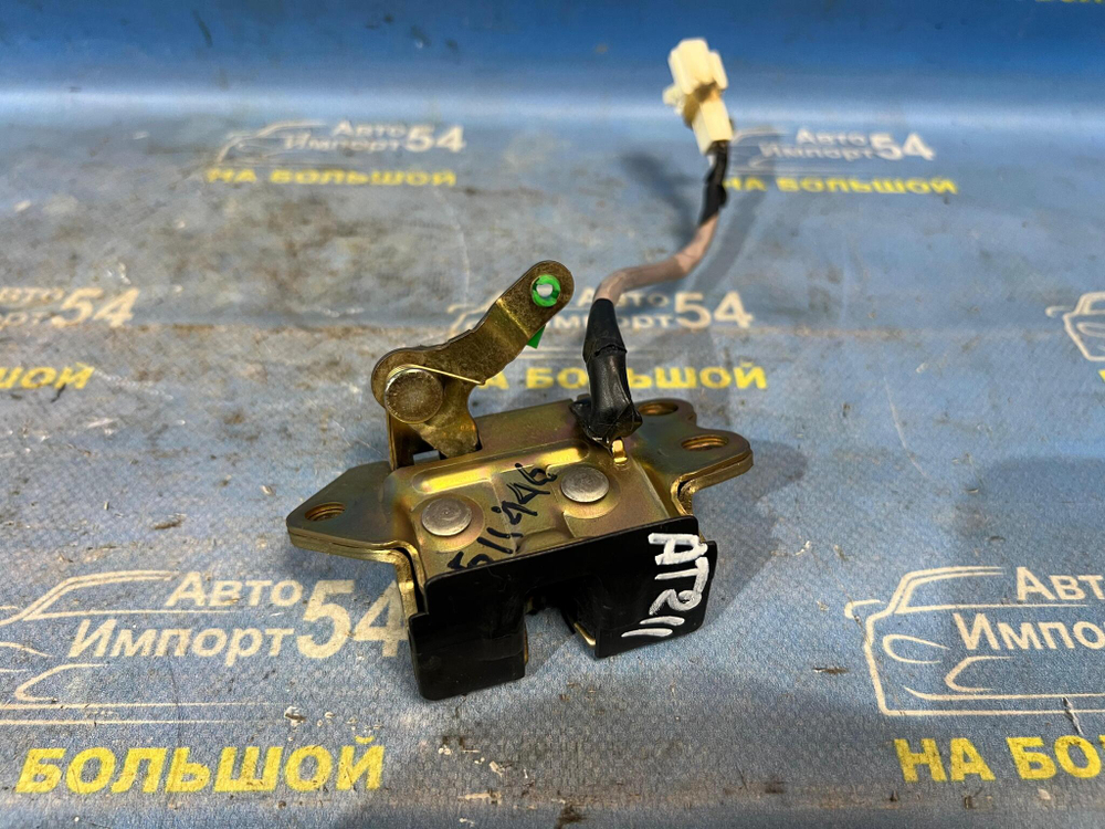 Замок багажника TOYOTA CALDINA 1997-2002