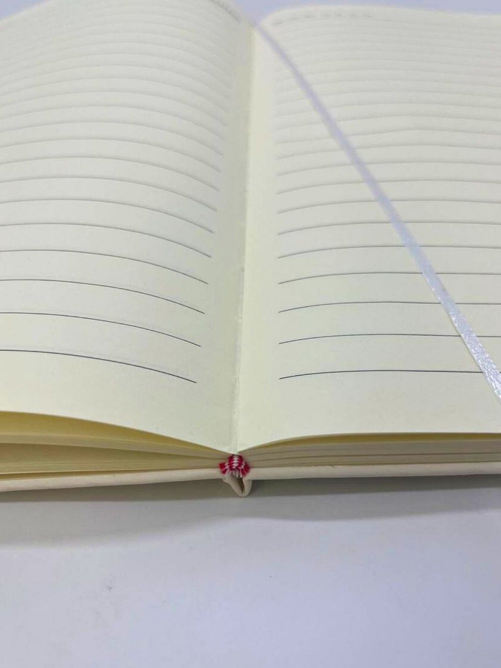 Блокнот В5 25*17см 80 л белый (201688429-14)