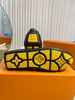 Louis Vuitton Mocassin