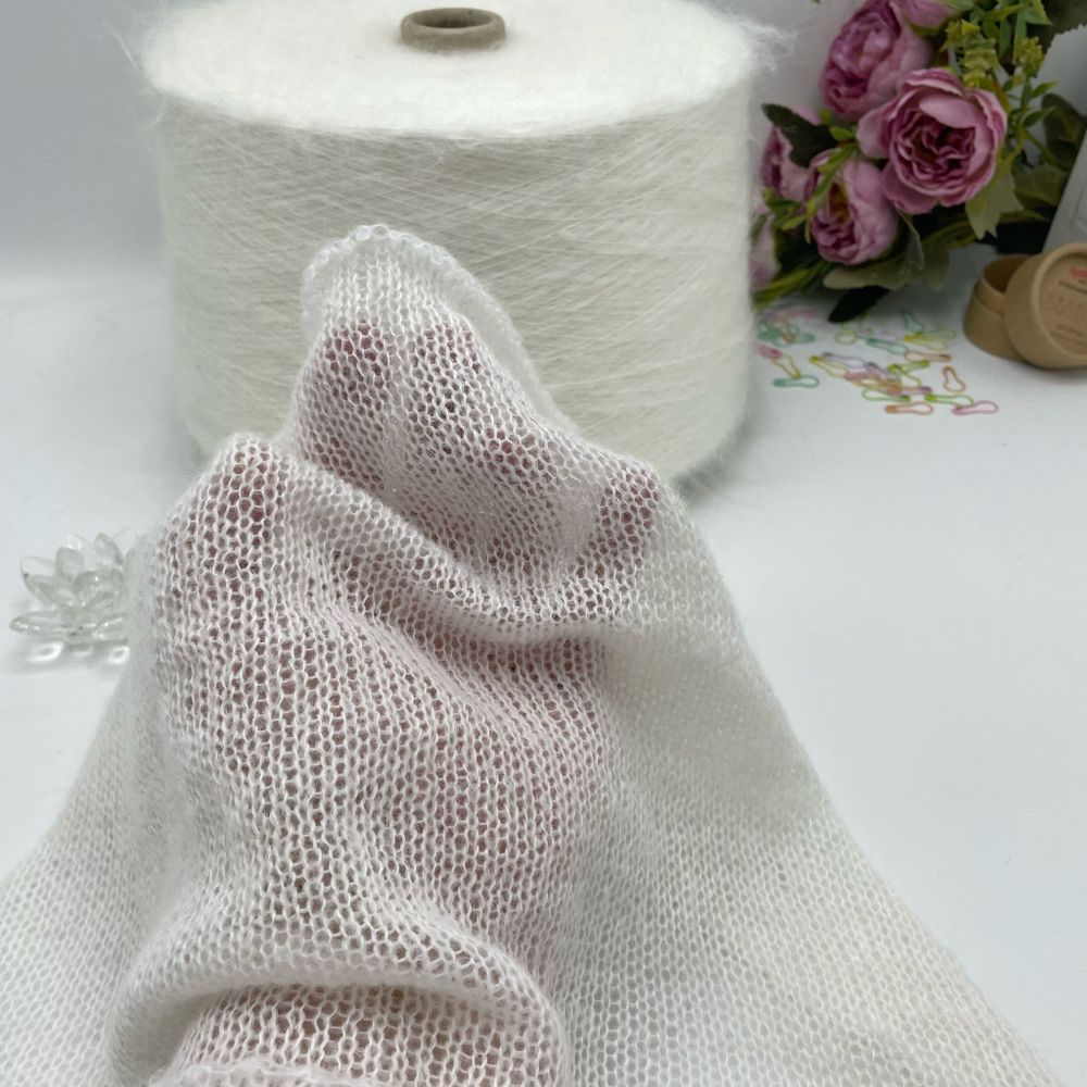 LAGOPOLANE 15% кид мохер 15% меринос 30% нейлон 40% полиакрил