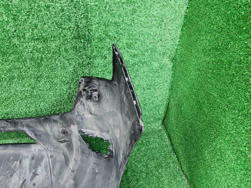 Бампер передний Toyota Land Cruiser 300 (21-нв)