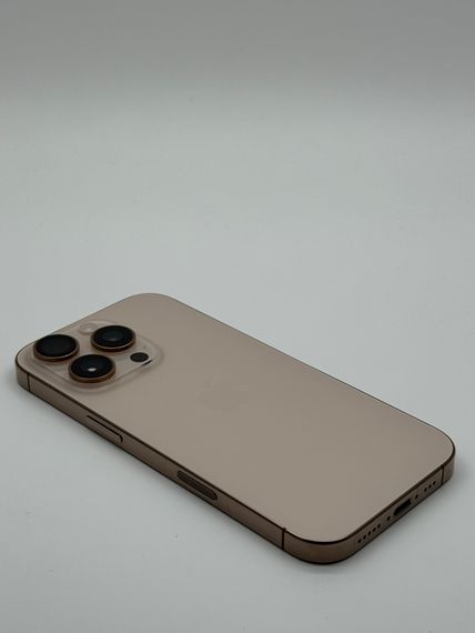 iPhone 16 Pro 256Gb Desert Titanium