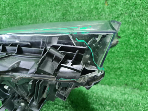 Битая Фара правая BMW 7er G11 G12 (2015-2019) Adaptive LED