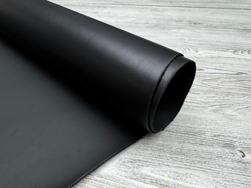 Ременная кожа Matt Nero (2,5+ мм), цв. Черный