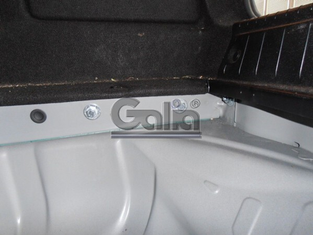 Фаркоп оцинкованный Galia M113A для Mercedes A-Class w169 2004-2012, Mercedes B-Class w245 2005-2011(паспорт и сертификат в комплекте)(без электрики)