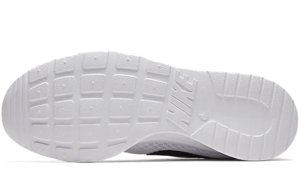 Кроссовки Nike Tanjun (Женская размерная сетка)