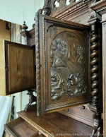Старинный буфет