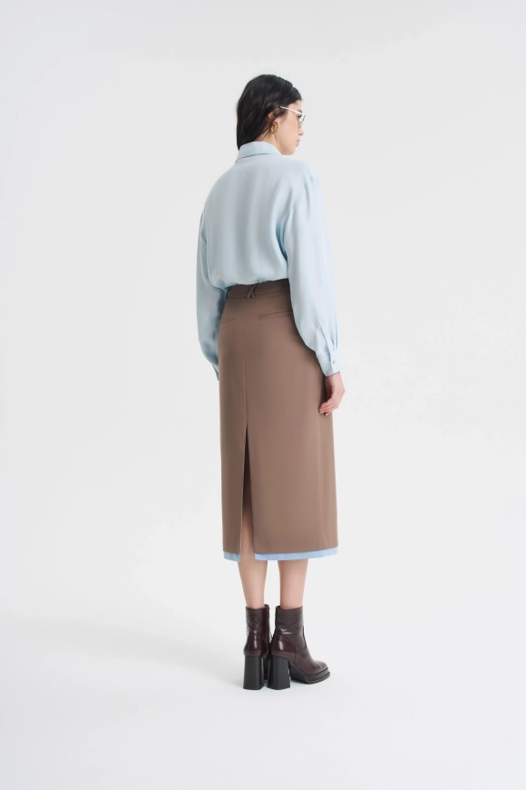 Юбка-миди со вставкой