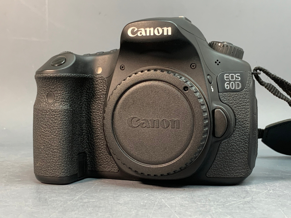 Canon 60D Body 7676 Кадров
