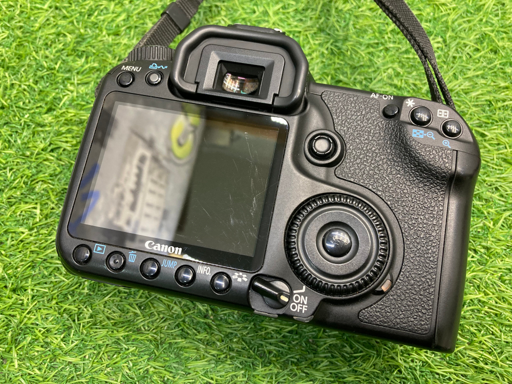 Canon EOS 40D 28.000 кадров