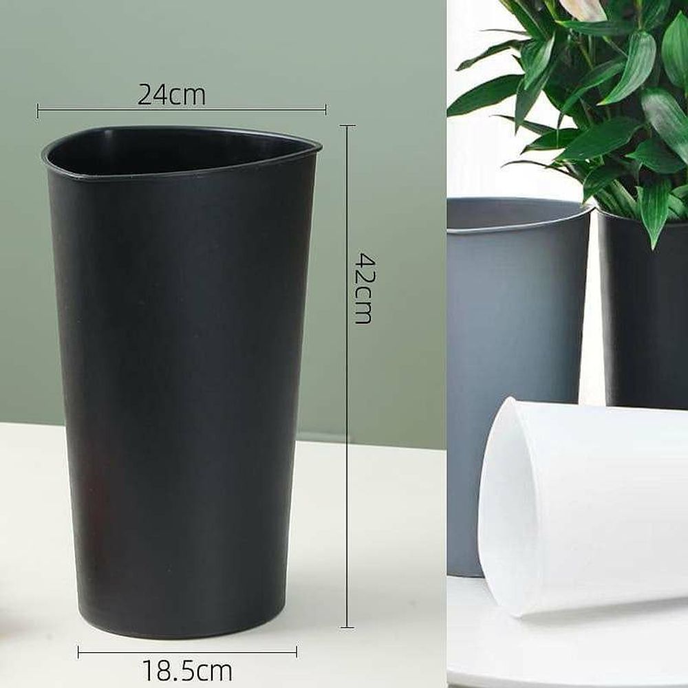 Ваза треуг горло (h=41см.24см) ЧЕРНЫЙ