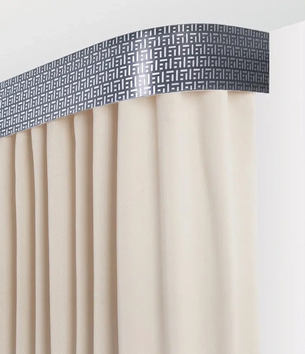 Пластиковый карниз с тиснением Legrand 3-х рядный Твил 3000 мм