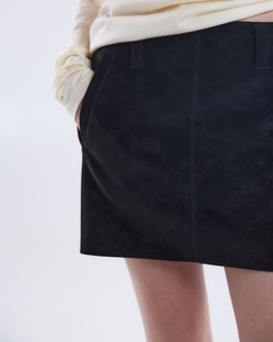Юбка из искусственной замши черный