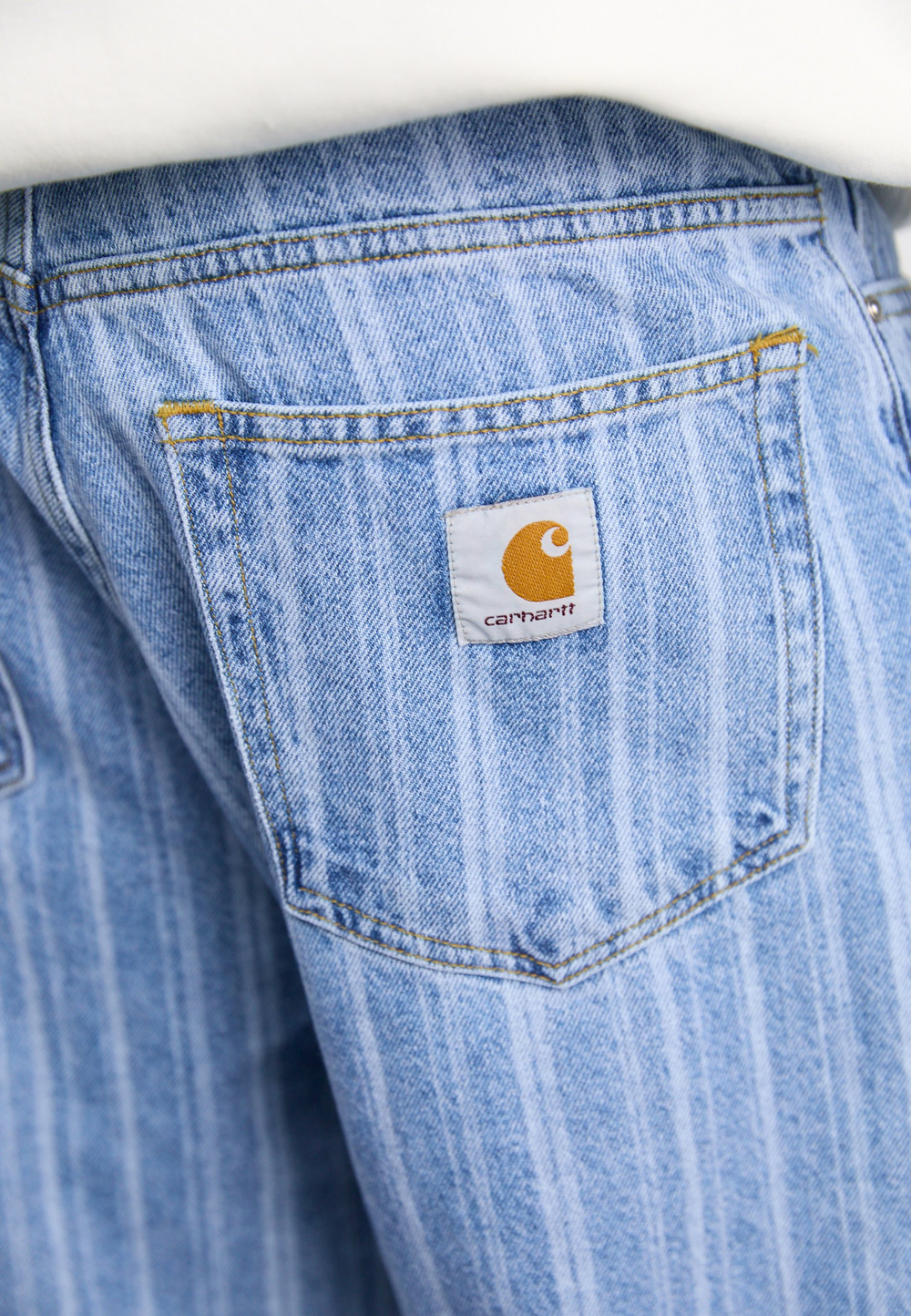 Carhartt WIP RYLAN - Мешковатые джинсы - Белый