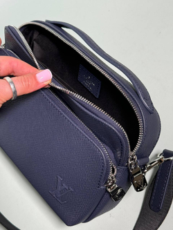Сумка-мессенджер Louis Vuitton