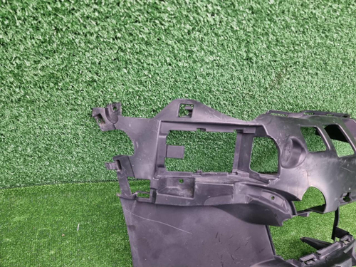 Кронштейн переднего бампера RH BMW 5er G30 (20-23)