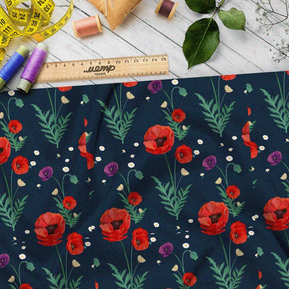 Ткань мембрана алые маки на тёмно-зелёном фоне