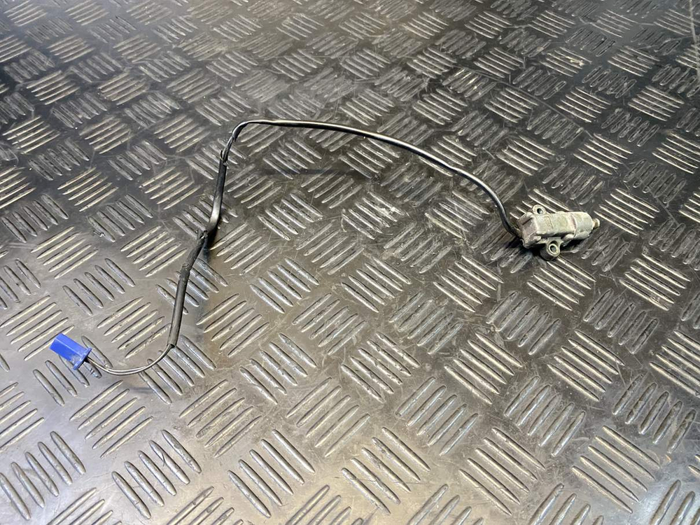 Концевик боковой подножки Yamaha TDM850 RN03J 053988