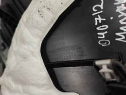 Обшивка багажника задняя левая Geely Monjaro 21-нв Б/У Оригинал 8889729458B01