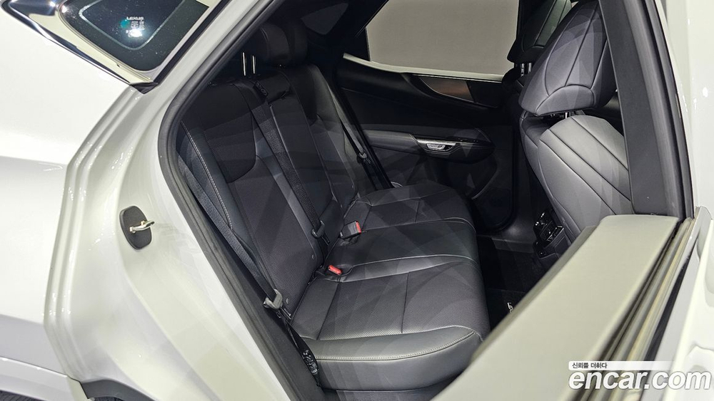 Lexus NX450h+ 2 Generation F-Sport (12.2023)