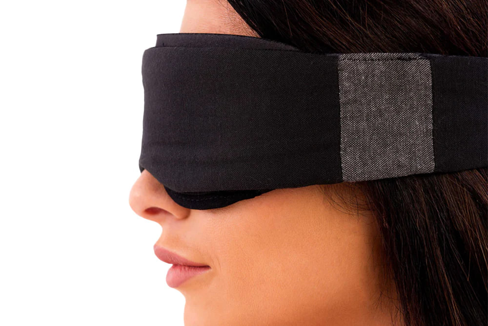 Bon Charge Низкопрофильная контурная маска для сна Low-Profile Contoured Blackout Sleep Mask