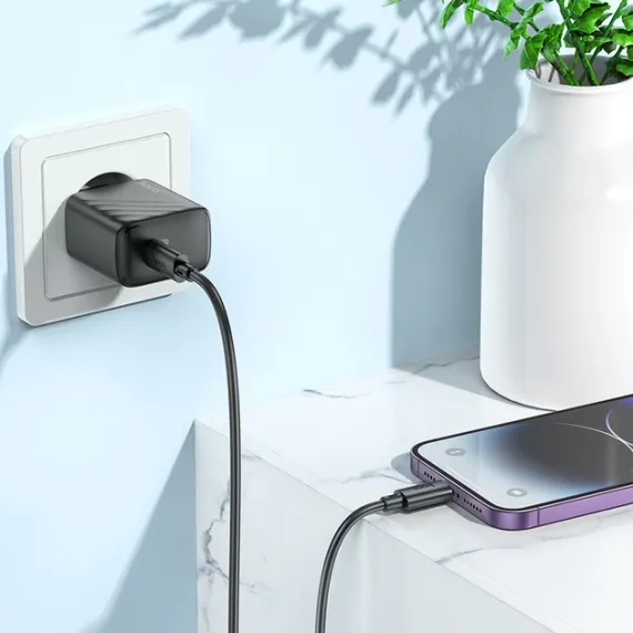 Adapter / Адаптер Сетевое зарядное устройство Hoco CS22A Value single port PD30W charger Black