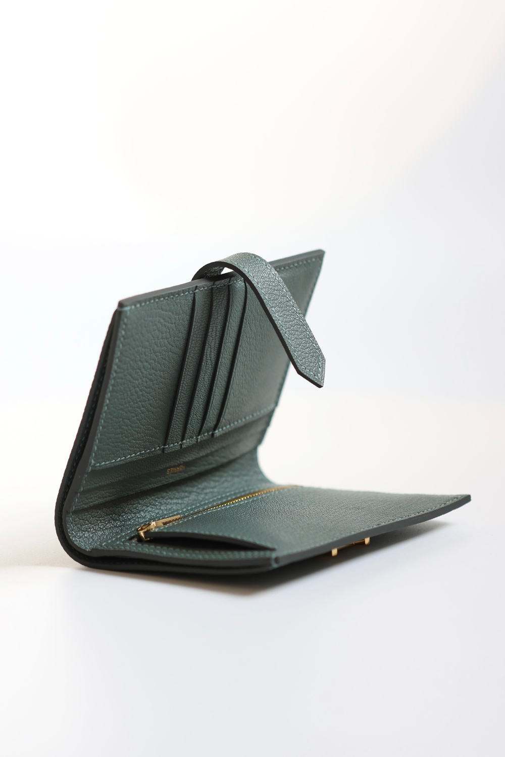 Hermes Bearn Wallet