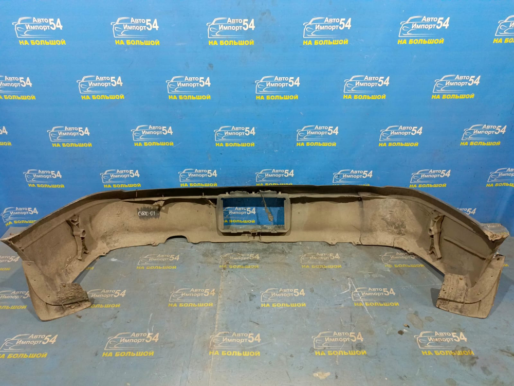 Бампер задний TOYOTA ESTIMA 1993