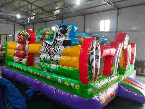Коммерческий надувной батут «Царство зверей», 5x5x2.8 м.